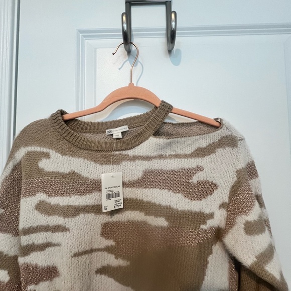 Cato Cream and Tan Crew Neck Sweater - Picture 3 of 3